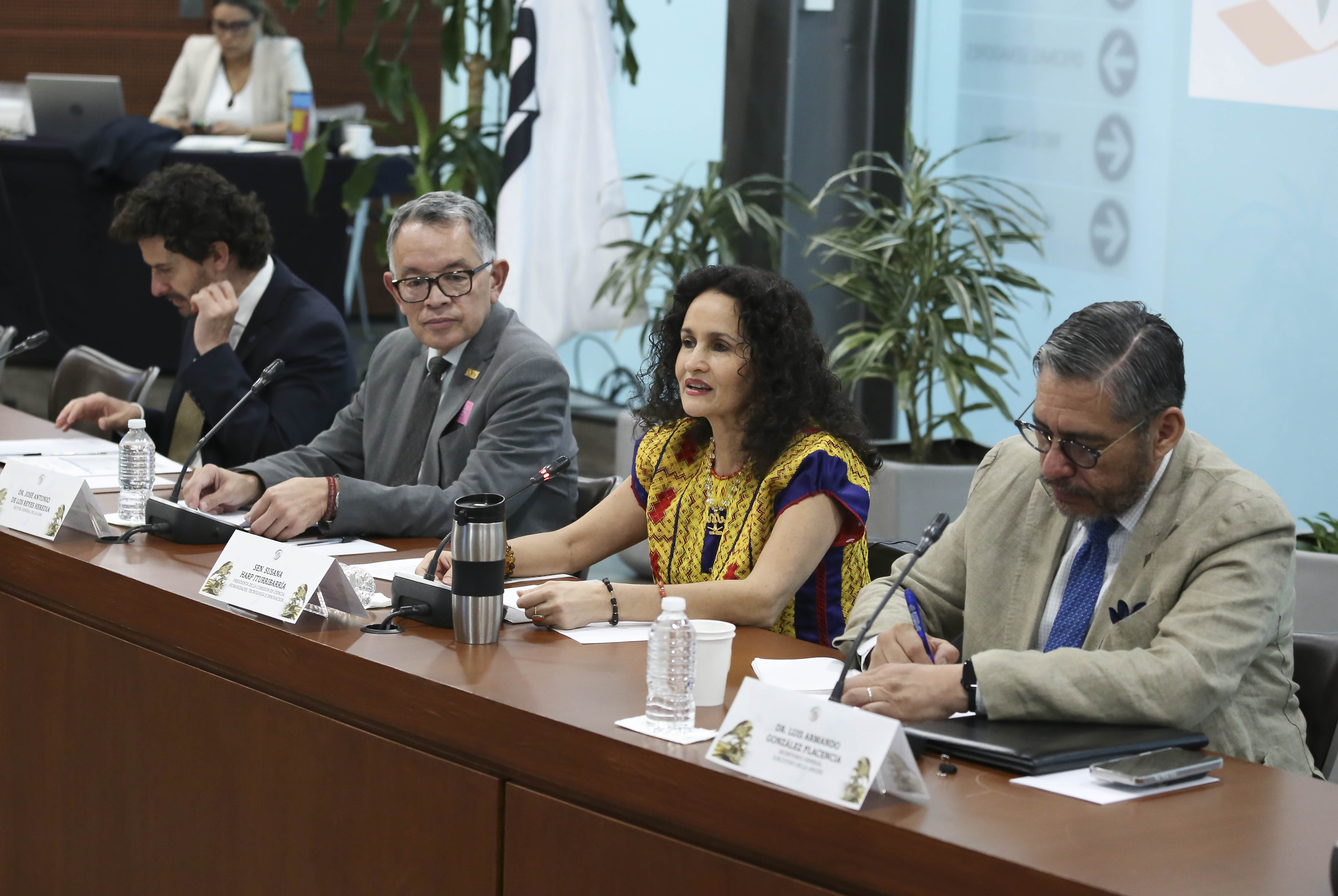 070425 Foro Ciencia Abierta 3.jpg