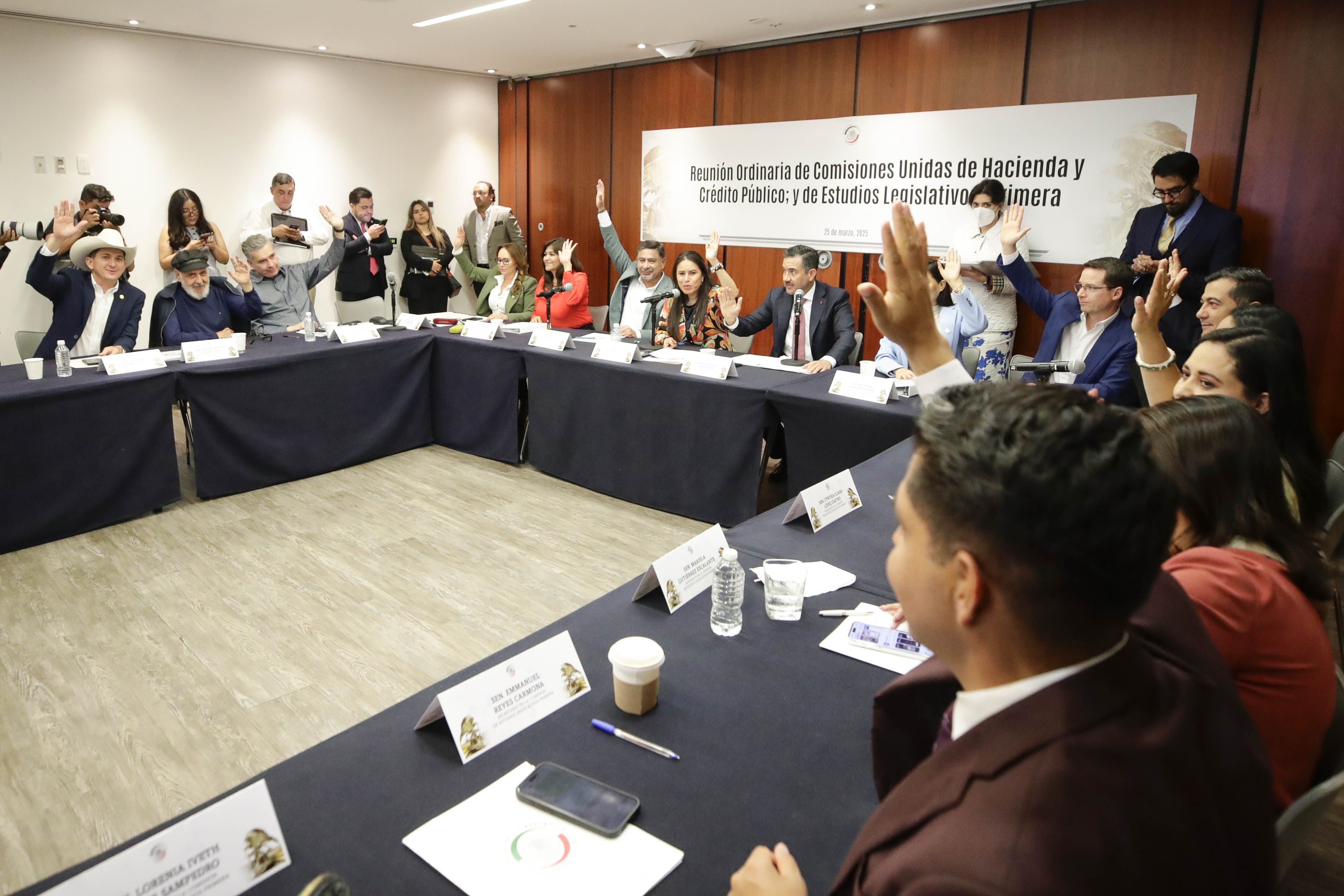 250325 Com Unidas Hacienda Est Leg Prim-19